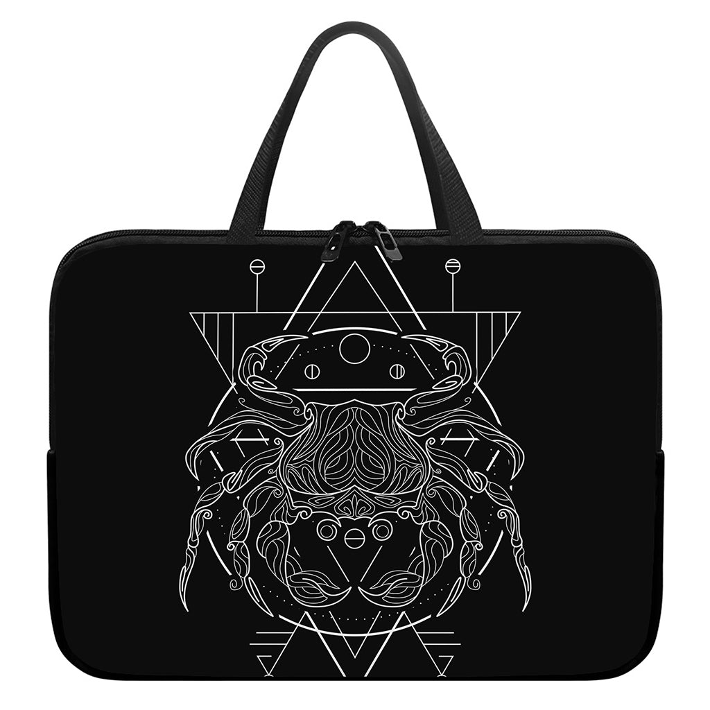 Black And White Cancer Sign Print Laptop Sleeve With Handle