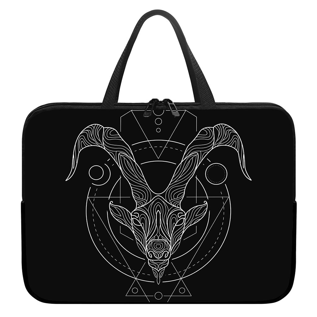 Black And White Capricorn Sign Print Laptop Sleeve With Handle