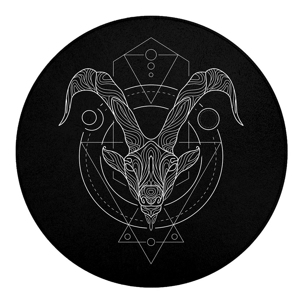 Black And White Capricorn Sign Print Round Blanket