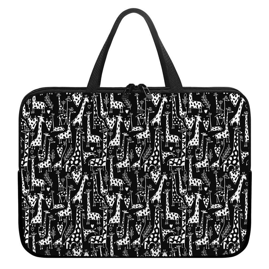Black And White Cartoon Giraffe Print Laptop Sleeve With Handle