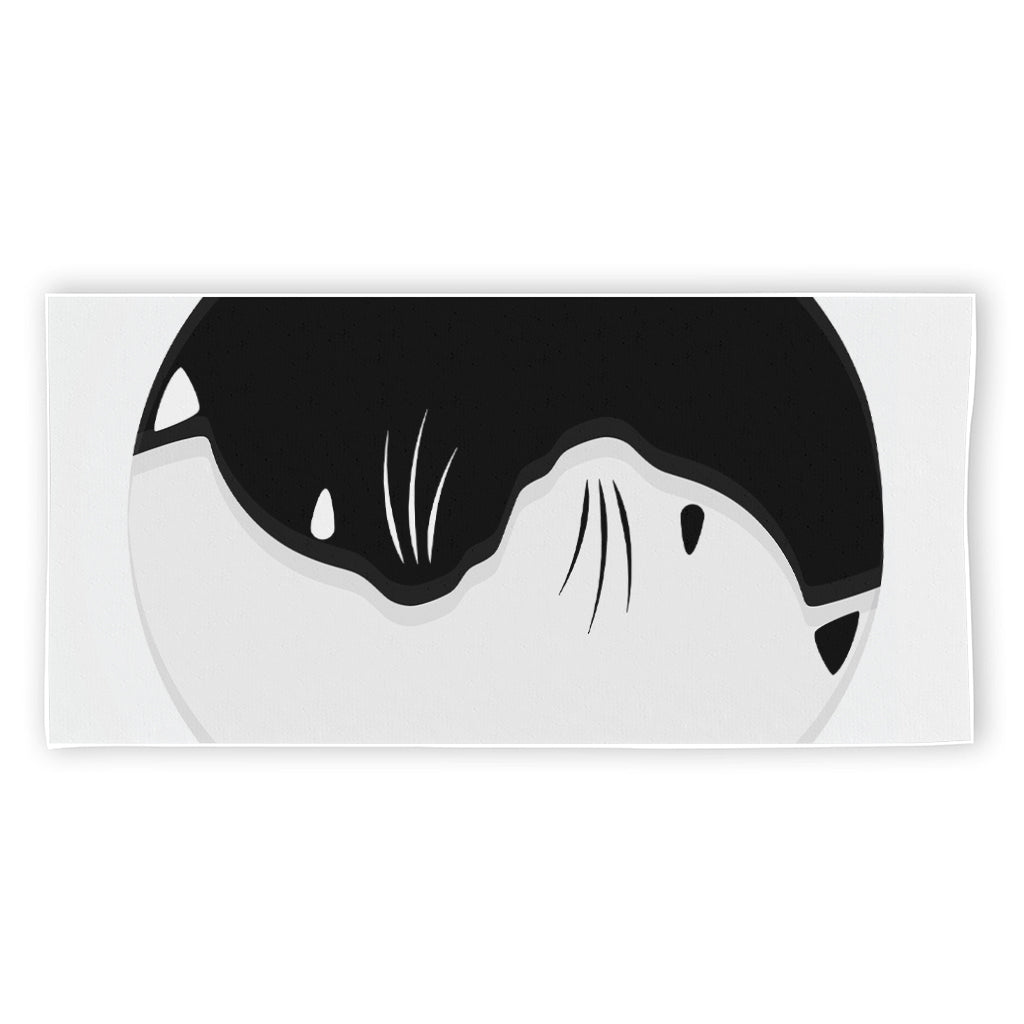 Black And White Cat Yin Yang Print Beach Towel