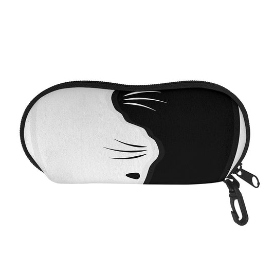 Black And White Cat Yin Yang Print Glasses Case