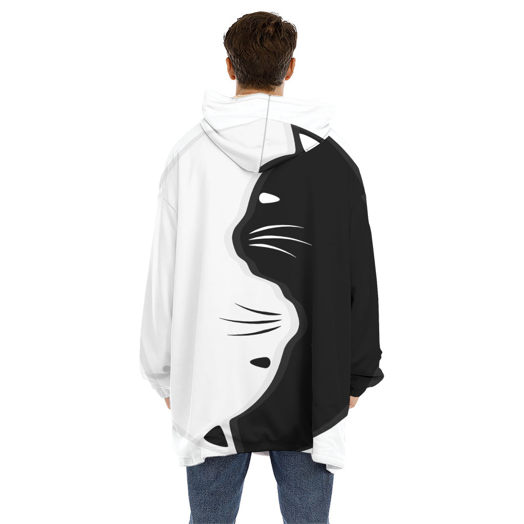 Black And White Cat Yin Yang Print Hoodie Blanket