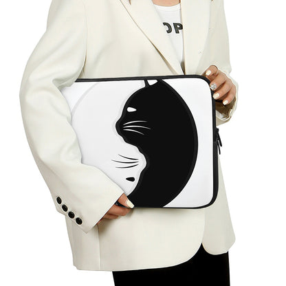 Black And White Cat Yin Yang Print Laptop Sleeve