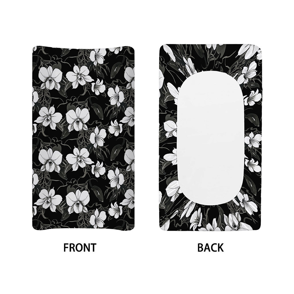 Black And White Cattleya Pattern Print Changing Pad Cover