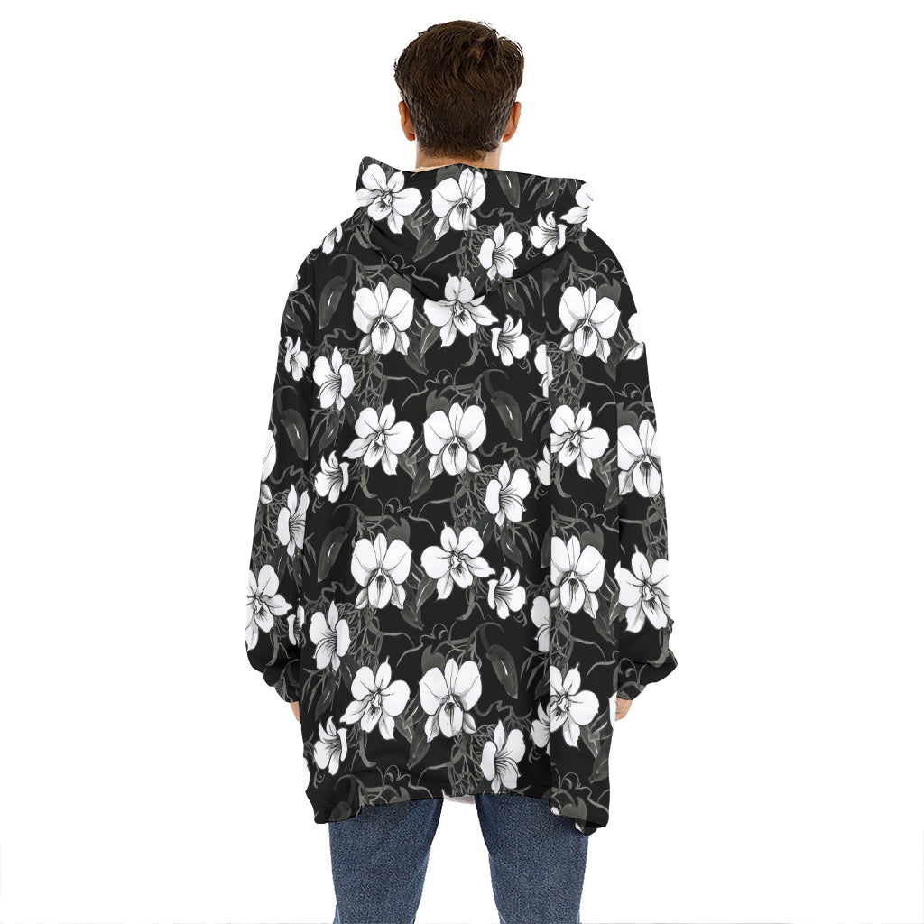 Black And White Cattleya Pattern Print Hoodie Blanket