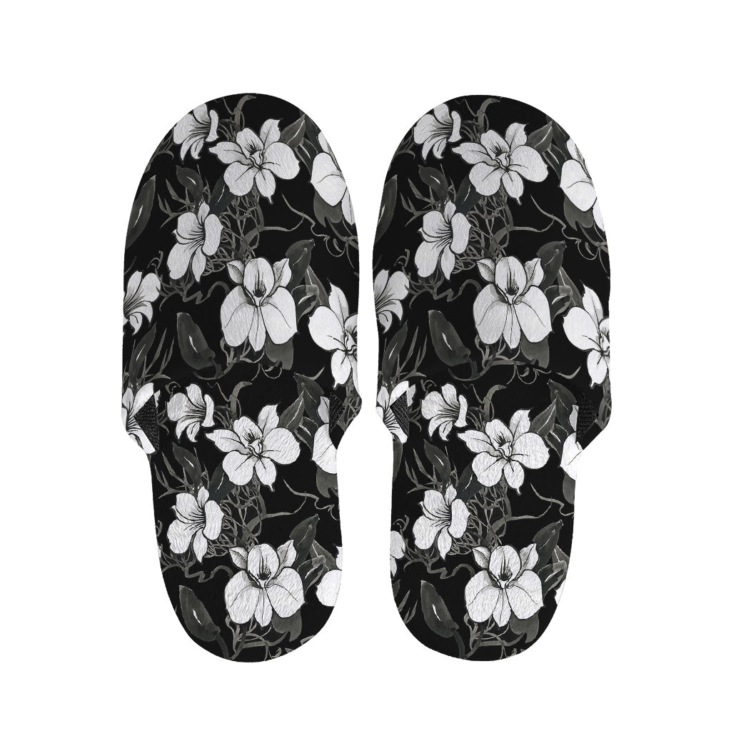 Black And White Cattleya Pattern Print Slippers