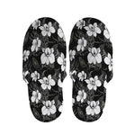Black And White Cattleya Pattern Print Slippers