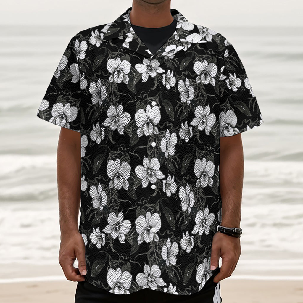 Black And White Cattleya Pattern Print Textured Short Sleeve Shirt