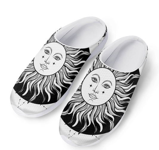 Black And White Celestial Sun Print Mesh Casual Shoes