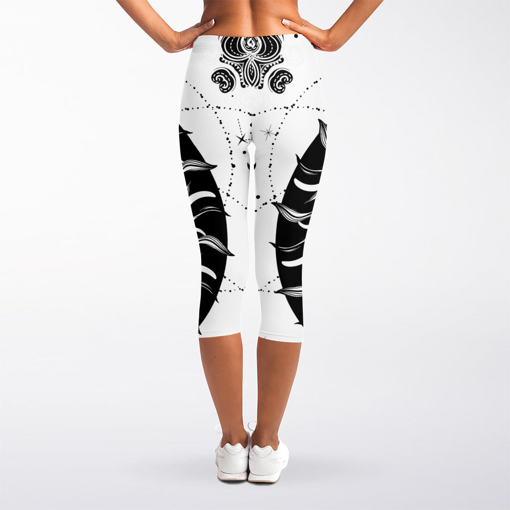 Black And White Celestial Sun Print Women's Capri Leggings