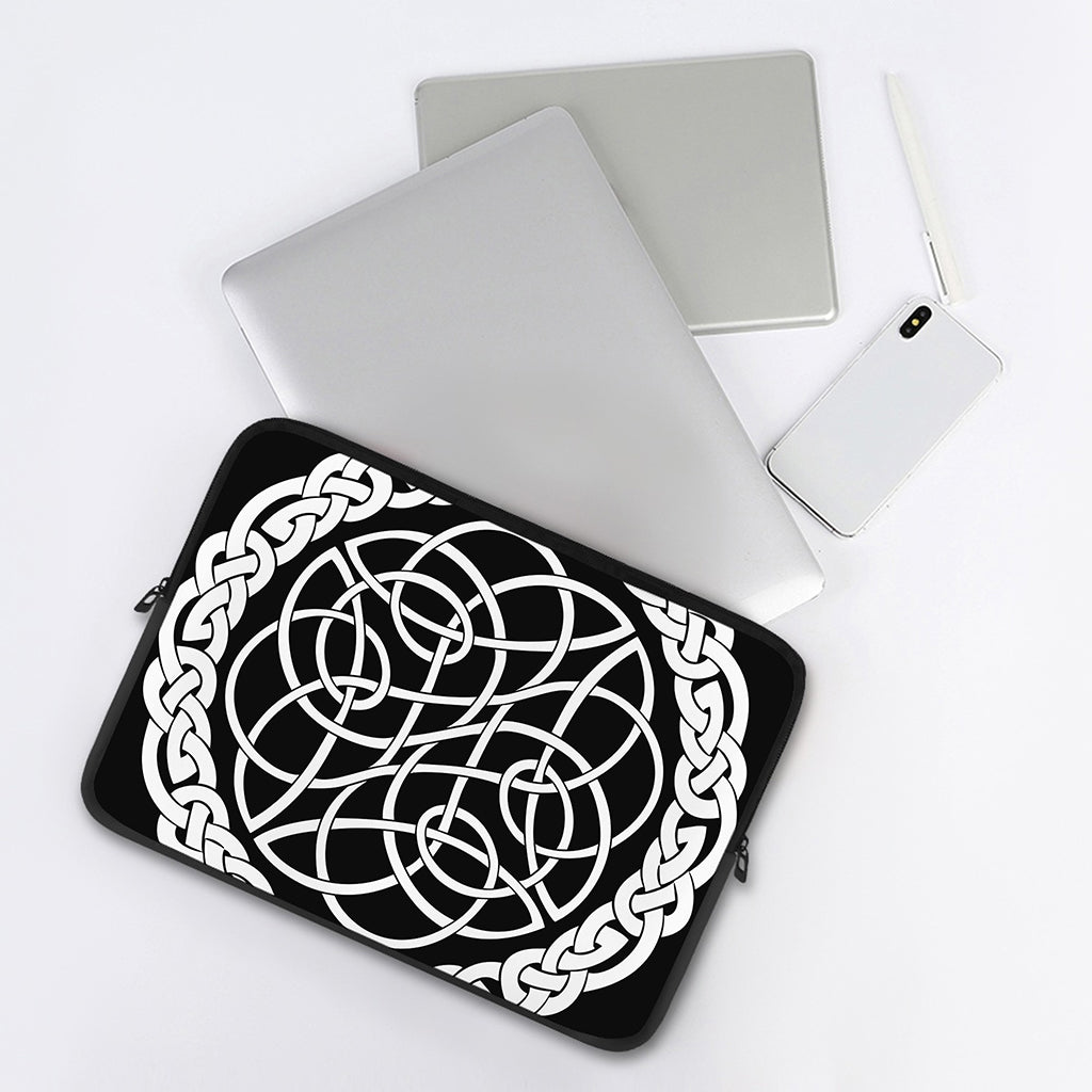Black And White Celtic Knot Print Laptop Sleeve