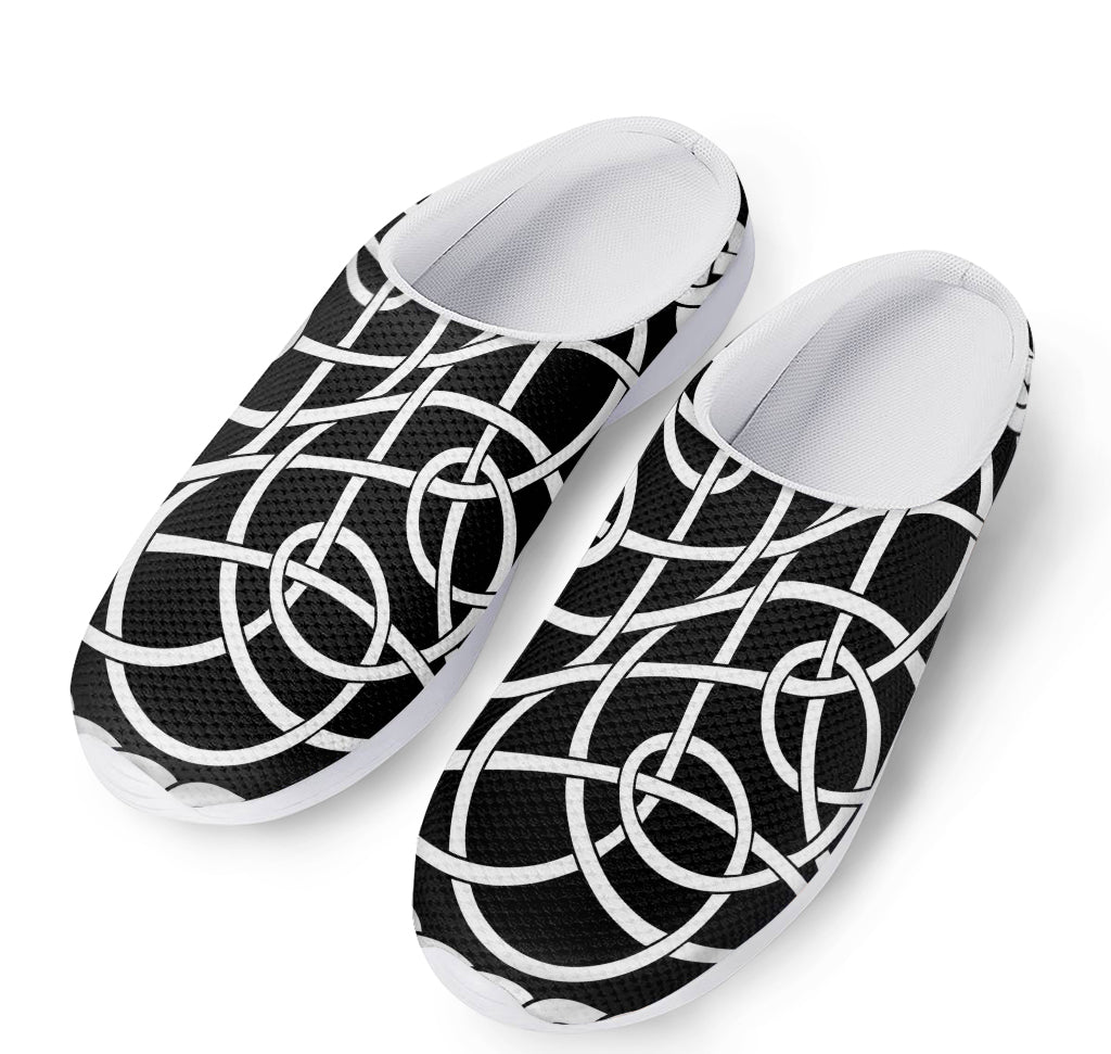 Black And White Celtic Knot Print Mesh Casual Shoes