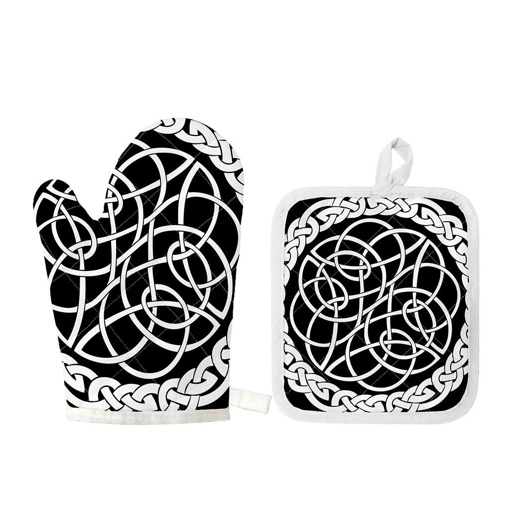 Black And White Celtic Knot Print Oven Mitt And Pot Holder Set