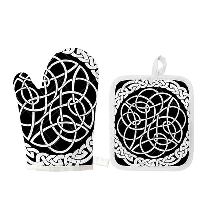 Black And White Celtic Knot Print Oven Mitt And Pot Holder Set
