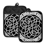 Black And White Celtic Knot Print Pot Holders With Pocket