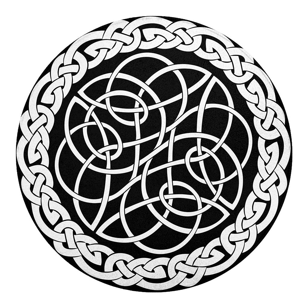 Black And White Celtic Knot Print Round Blanket