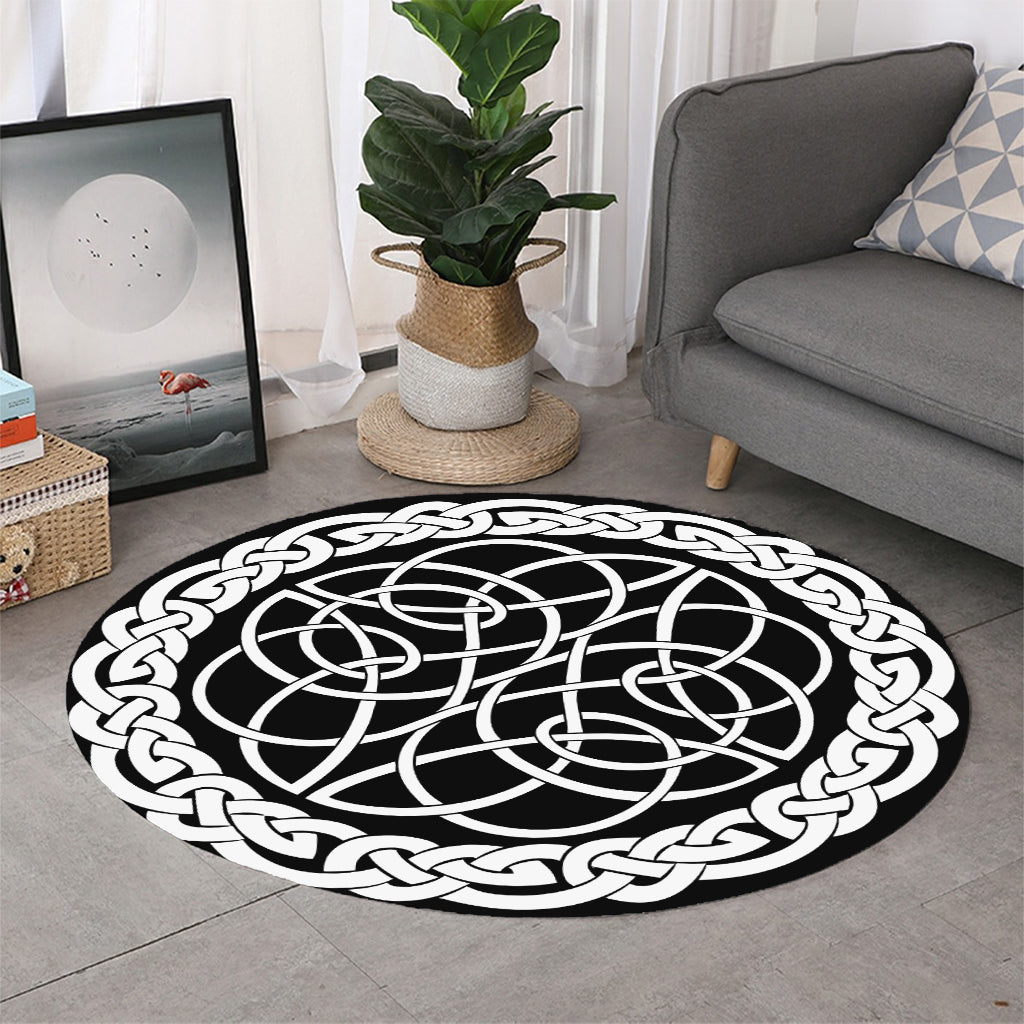 Black And White Celtic Knot Print Round Rug