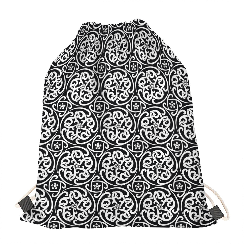 Black And White Celtic Pattern Print Drawstring Bag