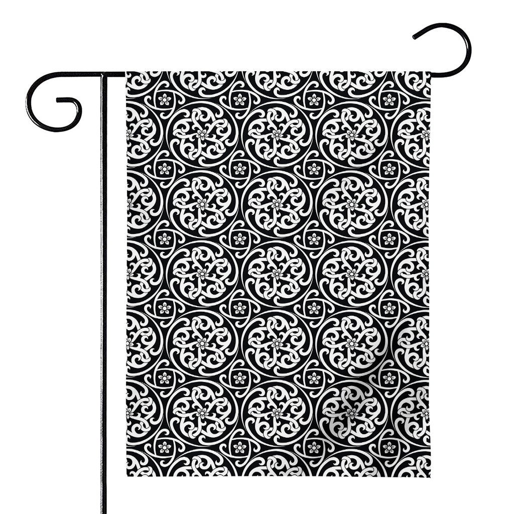Black And White Celtic Pattern Print House Flag