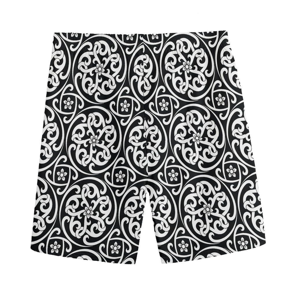 Black And White Celtic Pattern Print Men's Sports Shorts
