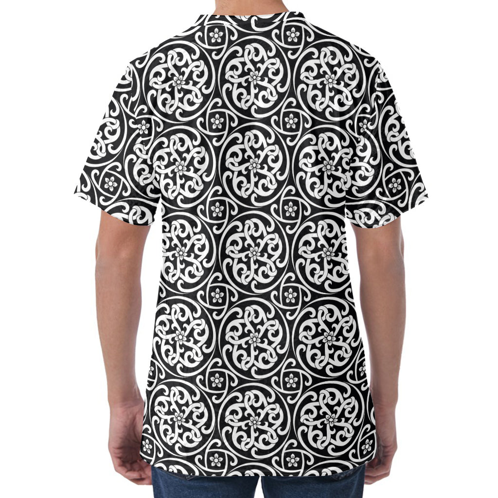 Black And White Celtic Pattern Print Men's Velvet T-Shirt