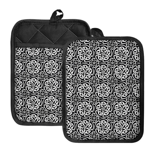 Black And White Celtic Pattern Print Pot Holders With Pocket