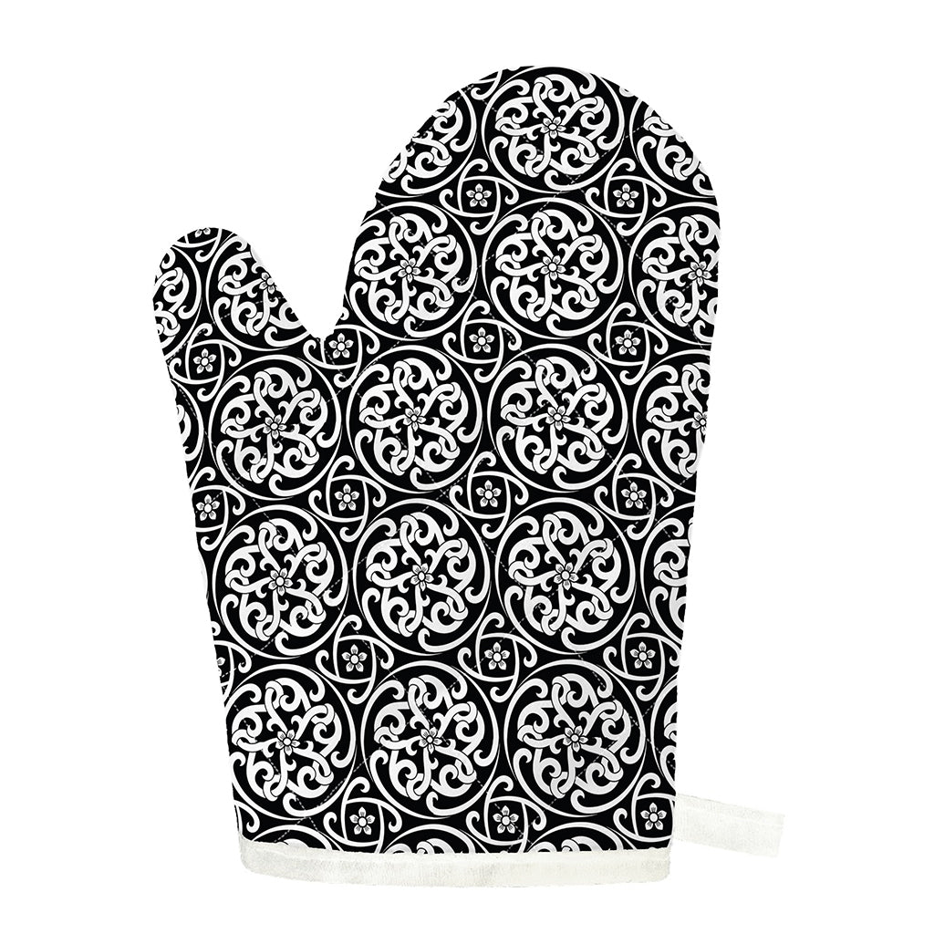 Black And White Celtic Pattern Print Single Oven Mitt
