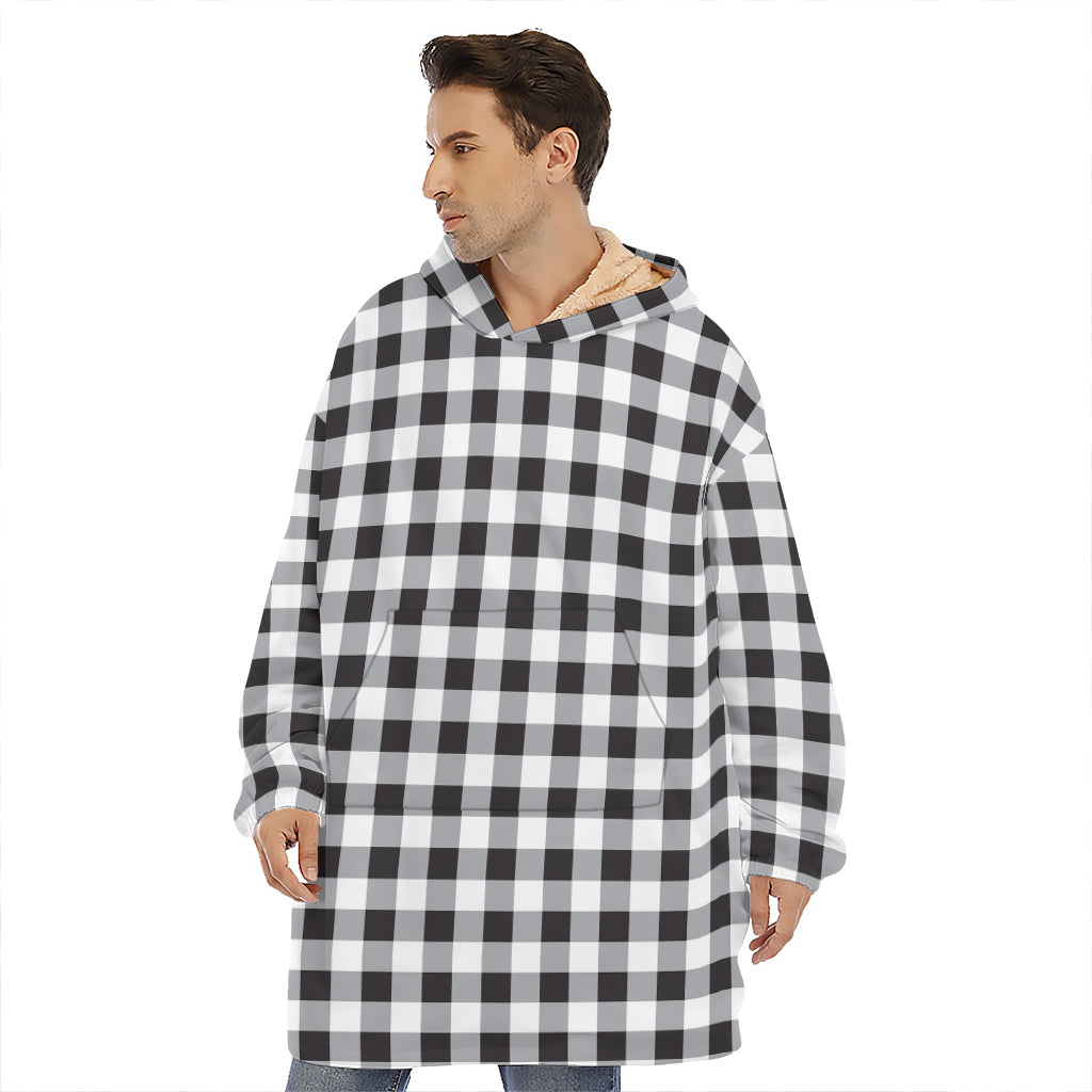 Black And White Check Pattern Print Hoodie Blanket