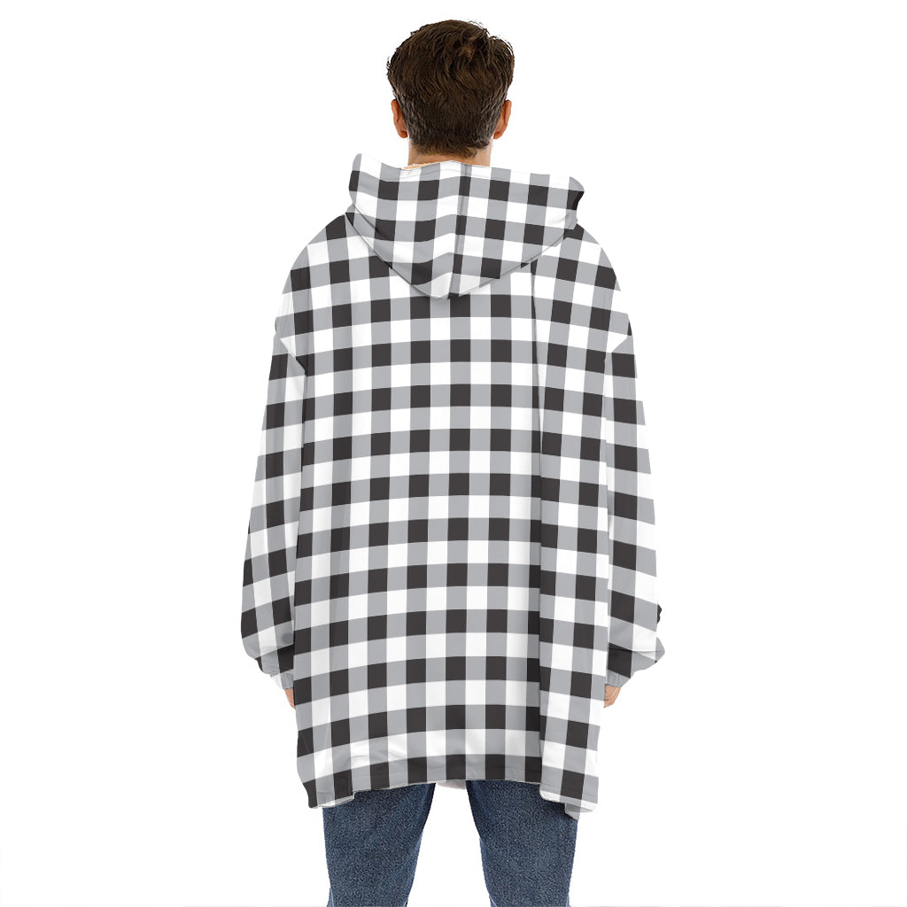 Black And White Check Pattern Print Hoodie Blanket
