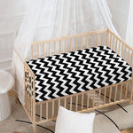 Black And White Chevron Pattern Print Baby Crib Sheet