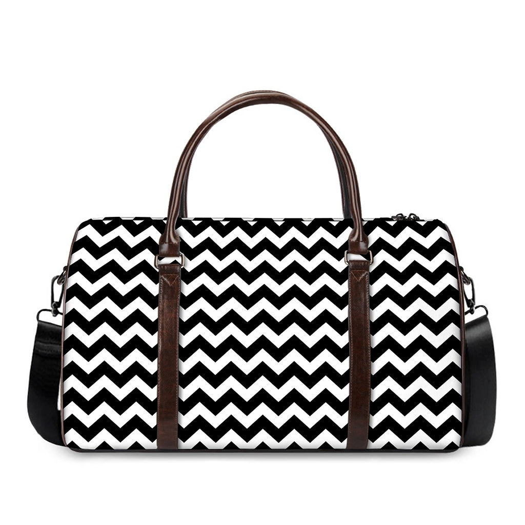 Black And White Chevron Pattern Print Duffle Bag