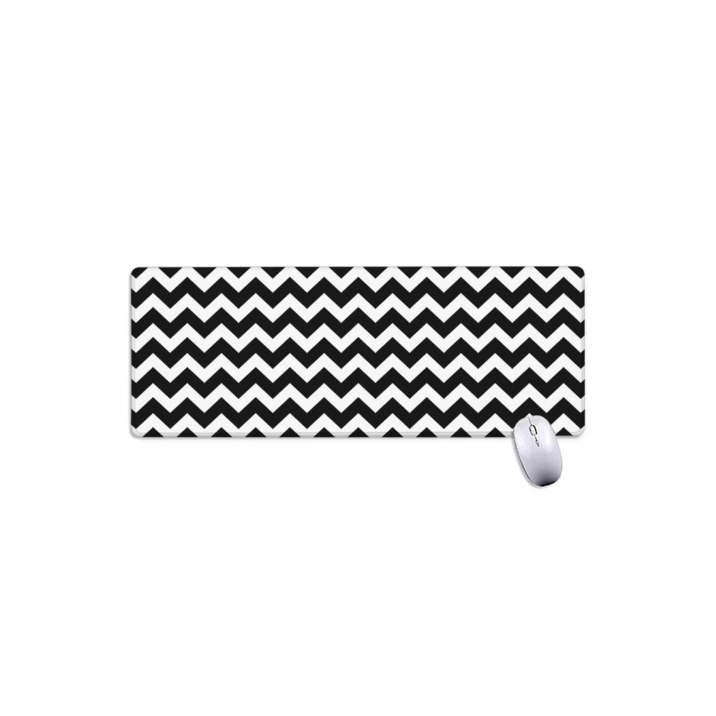 Black And White Chevron Pattern Print Extended Mouse Pad