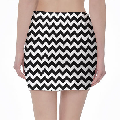 Black And White Chevron Pattern Print Pencil Mini Skirt