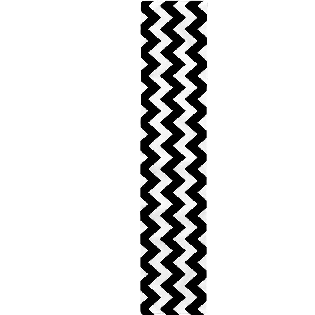 Black And White Chevron Pattern Print Table Runner