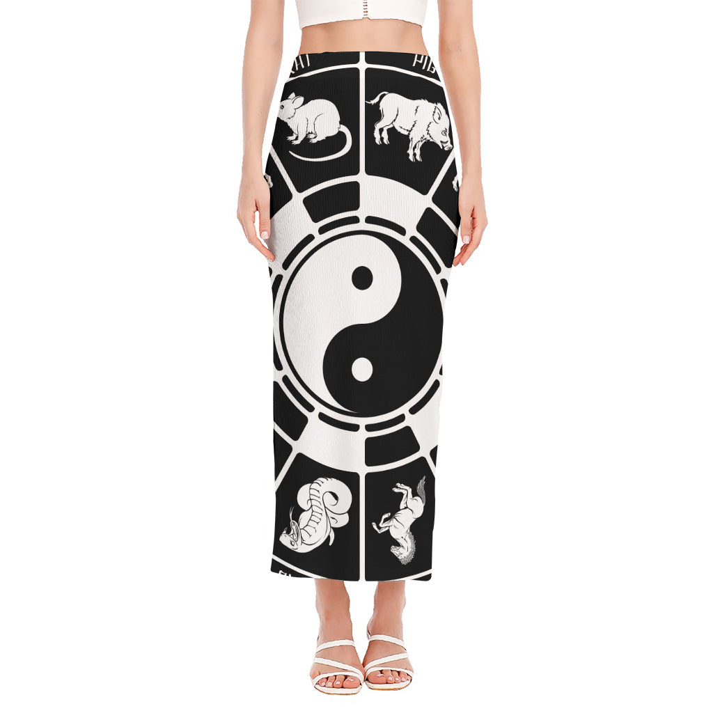Black And White Chinese Zodiac Print Side Slit Maxi Skirt
