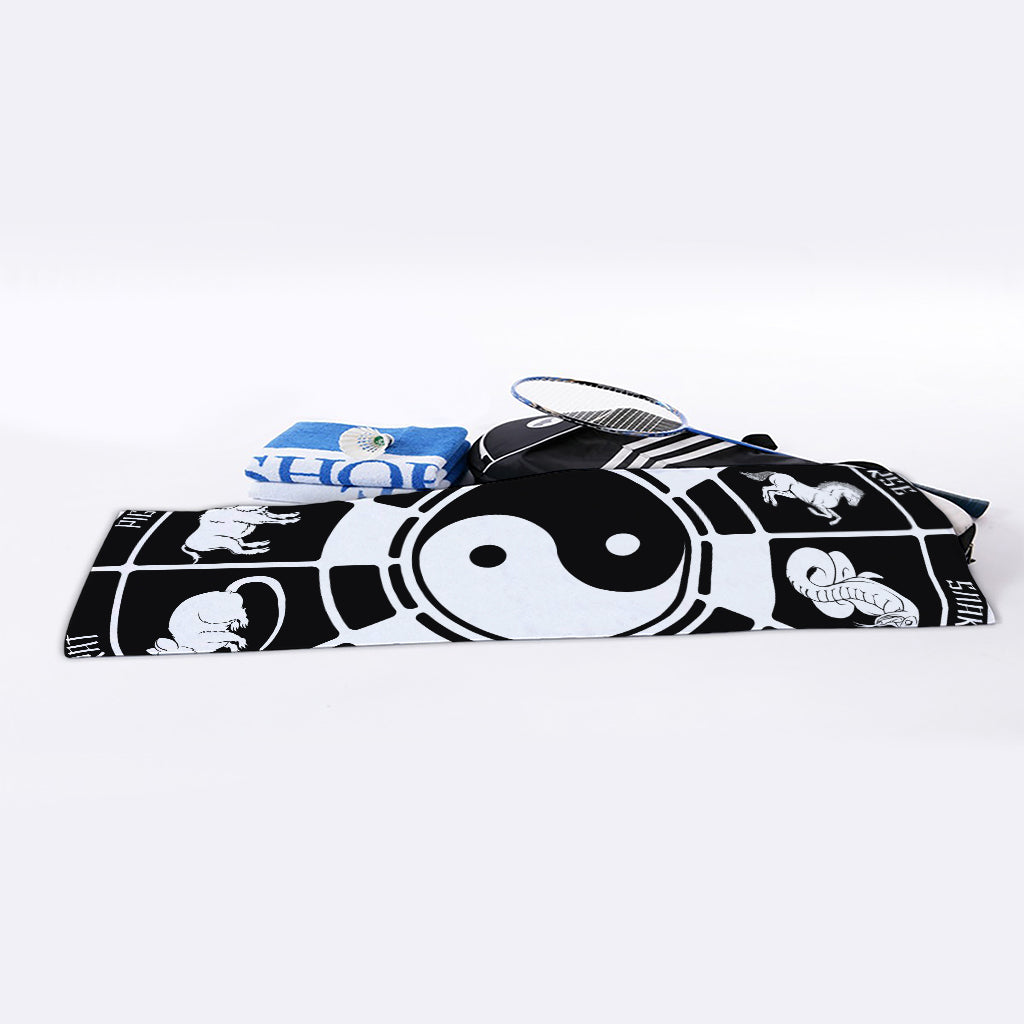 Black And White Chinese Zodiac Print Sports Towel