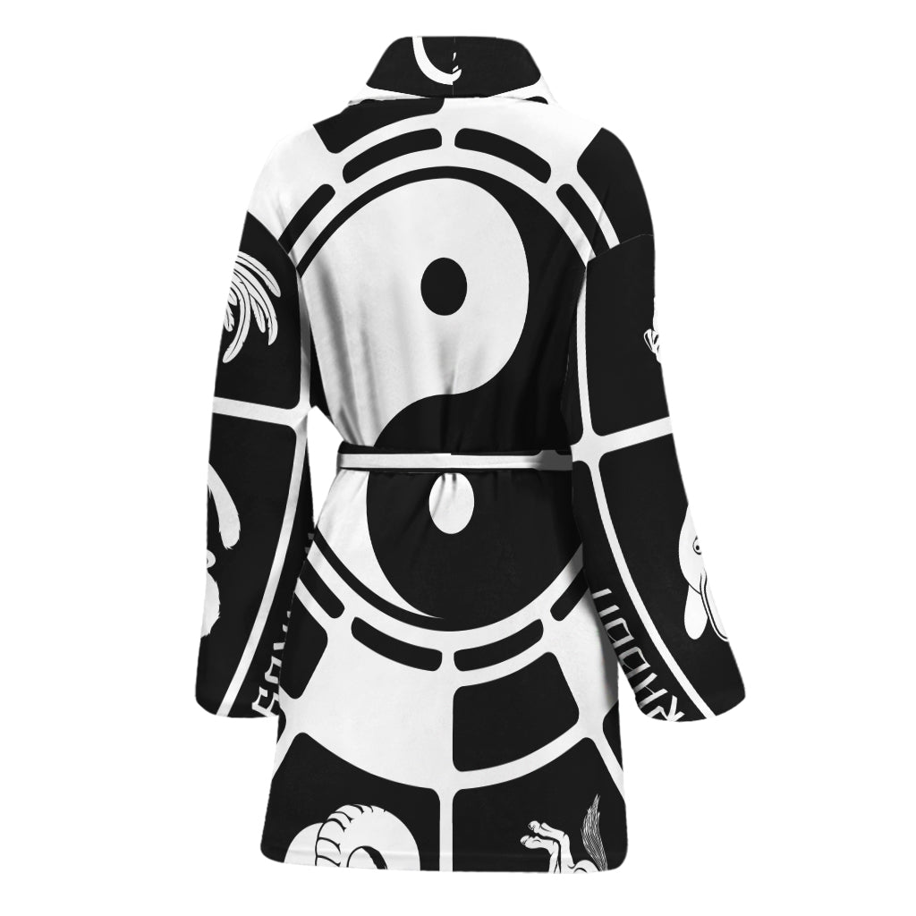 Black And White Chinese Zodiac Print Women's Bathrobe
