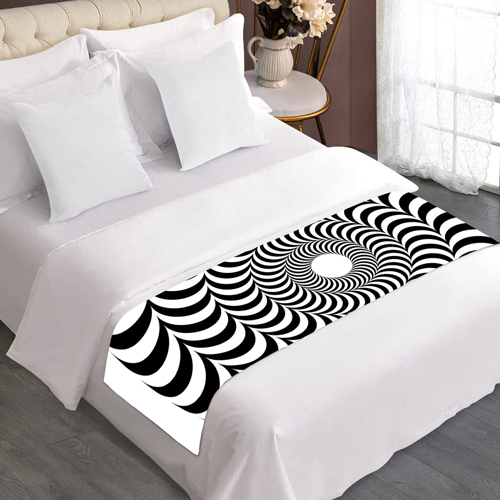 Black And White Circle Illusion Print Bed Runner