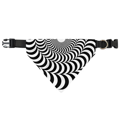 Black And White Circle Illusion Print Over The Collar Dog Bandana