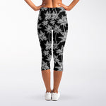 Black And White Coconut Tree Print Women's Capri Leggings