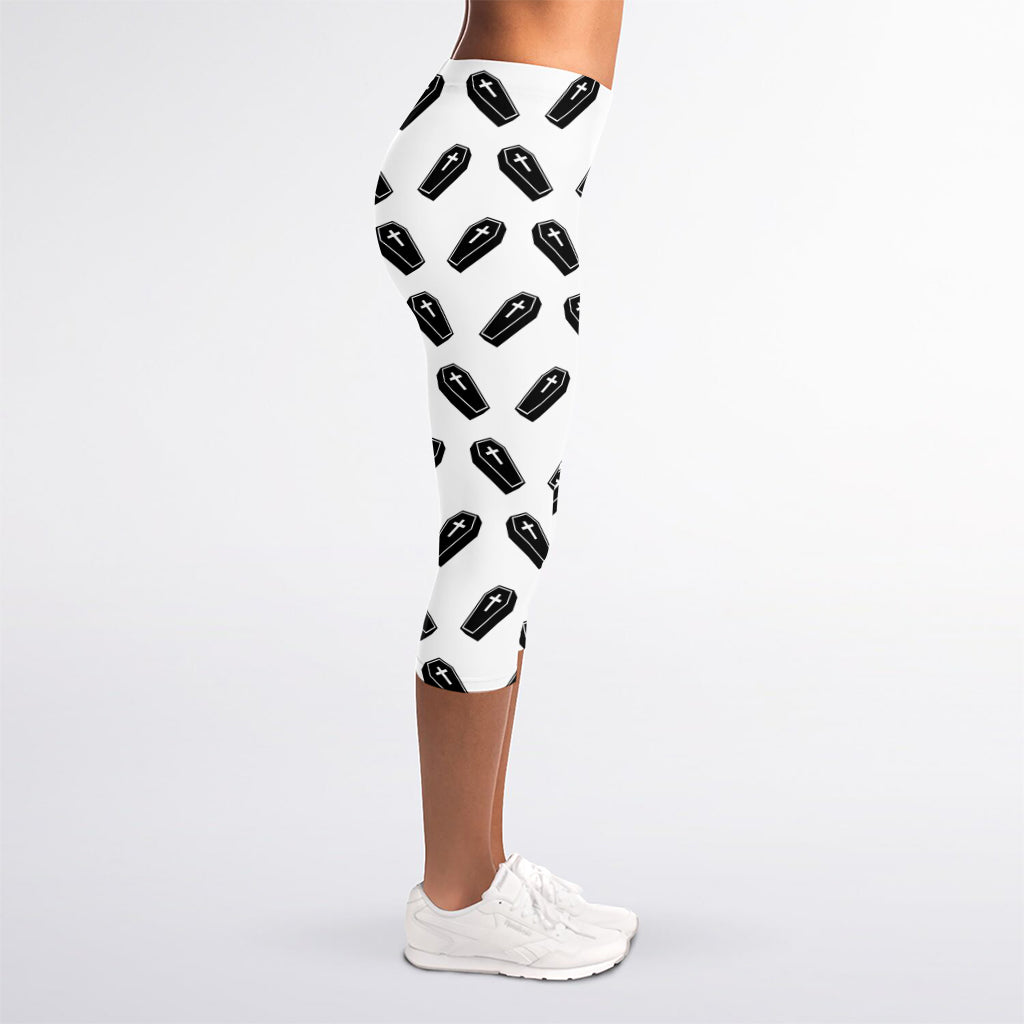 Black And White Coffin Pattern Print Women's Capri Leggings