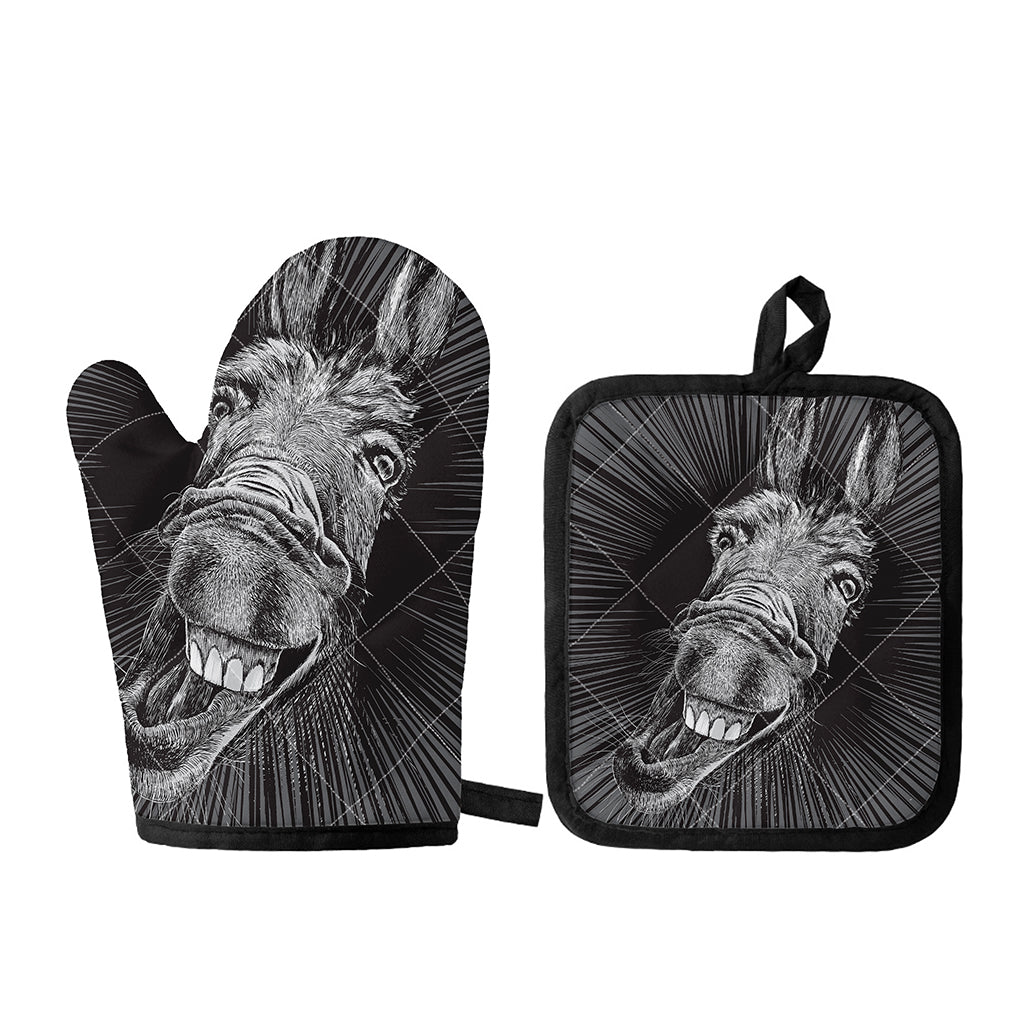 Black And White Crazy Donkey Print Oven Mitt And Pot Holder Set