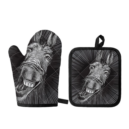 Black And White Crazy Donkey Print Oven Mitt And Pot Holder Set