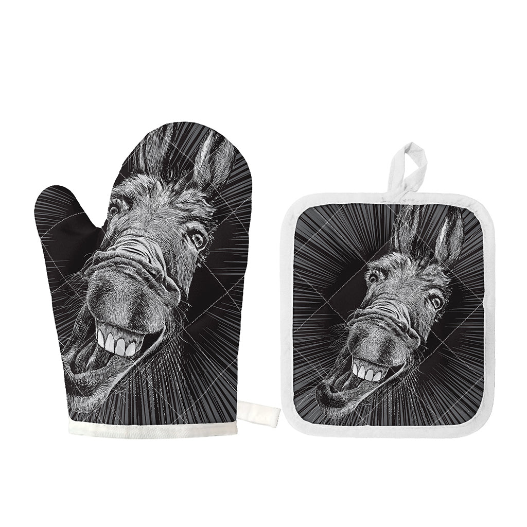 Black And White Crazy Donkey Print Oven Mitt And Pot Holder Set