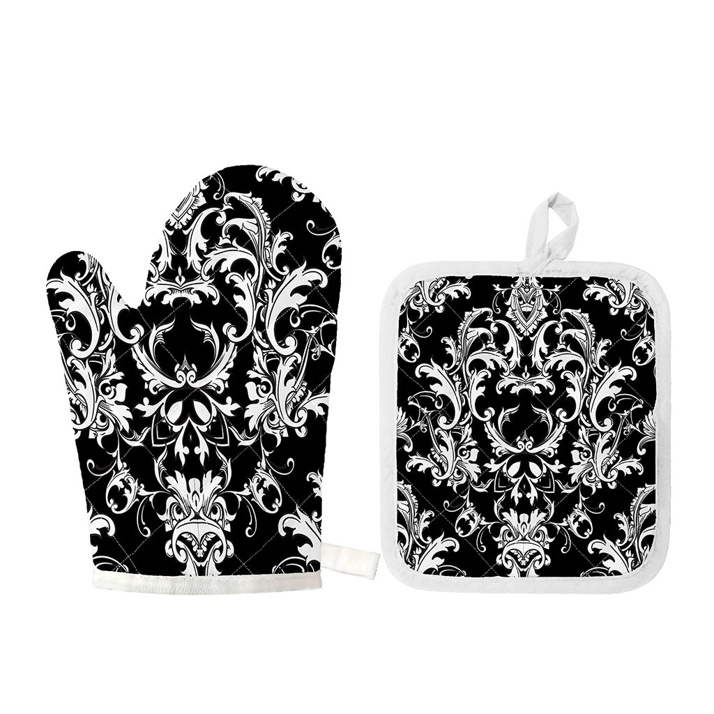 Black And White Damask Pattern Print Oven Mitt And Pot Holder Set