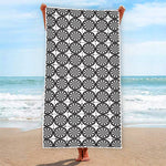 Black And White Dartboard Pattern Print Beach Towel