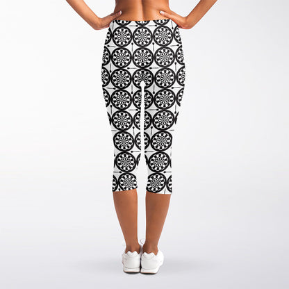 Black And White Dartboard Pattern Print Women's Capri Leggings