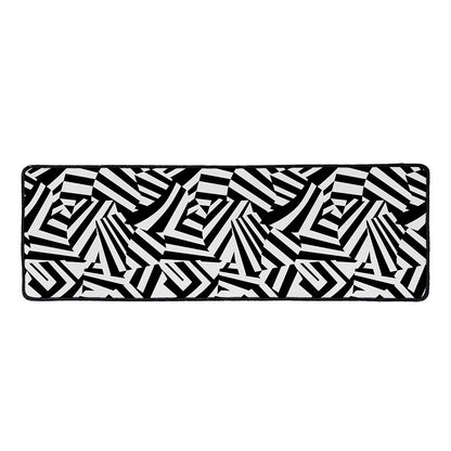 Black And White Dazzle Pattern Print Long Kitchen Mat