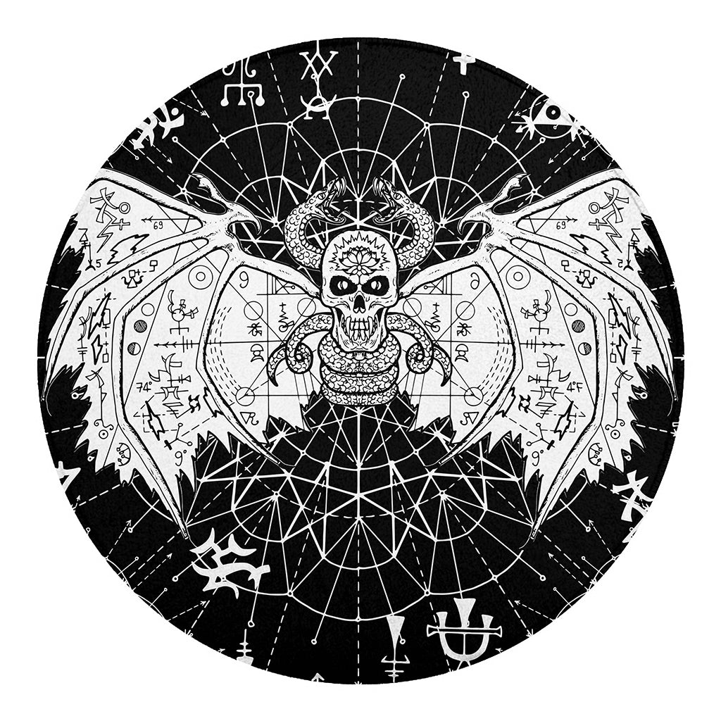 Black And White Demon Wicca Print Round Blanket